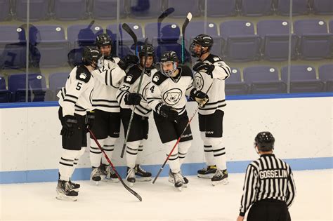 Bowdoin College Men's Ice Hockey Team