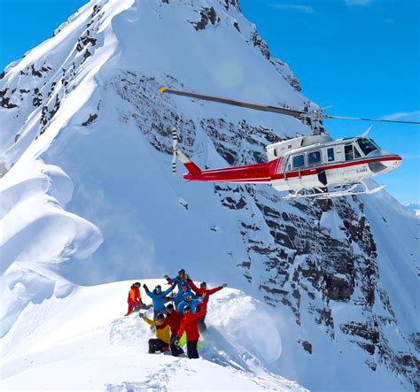 Experienced Heli-Skiing Guides