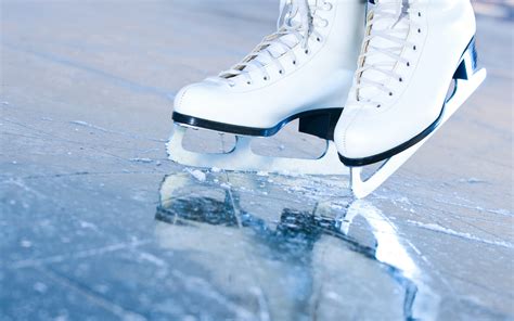 Figure Skates