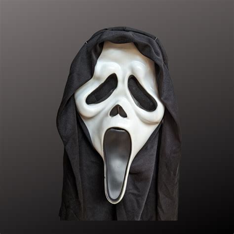 Ghostface mask from the Scream franchise