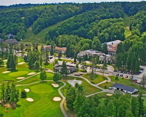 Golfing at Peek'n Peak