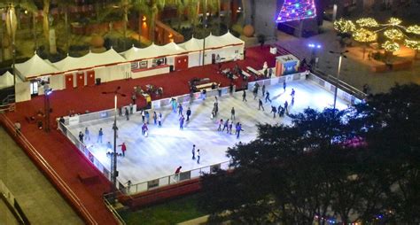 Holiday Ice Rink Pershing Square