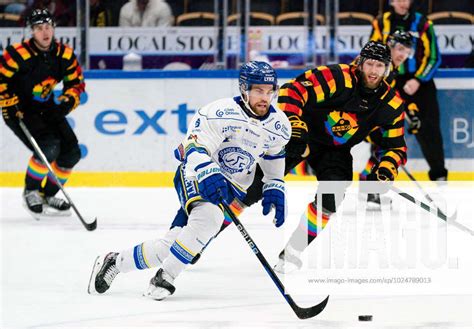 Ice Hockey Match between East and West Germany
