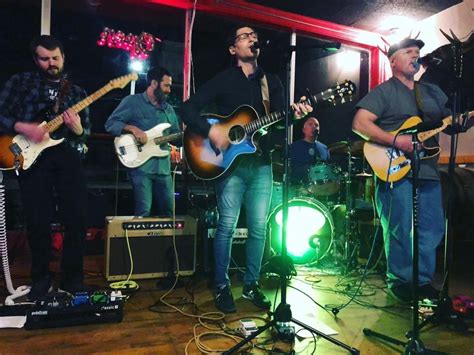 Live Music at The Peak