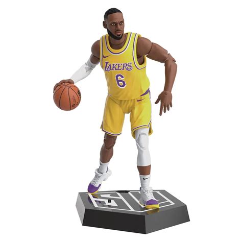 NBA Starting Lineup Figures