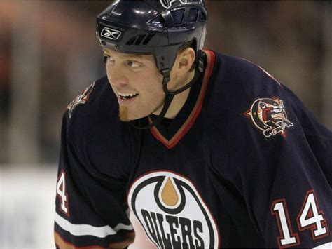 Raffi Torres with the Oilers in 2006