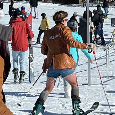 Skier in jeans