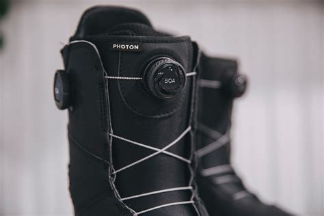Snowboard Boot Lacing Systems