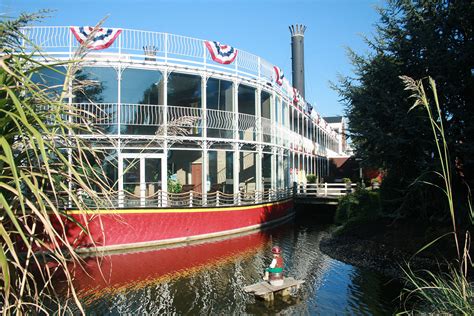 Steamboat Inn